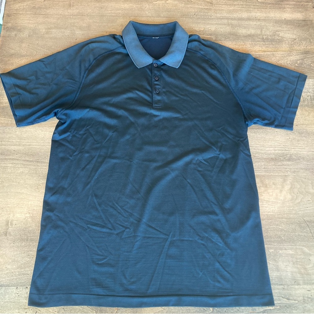 Lululemon metal vent tech polo-size XL 👕